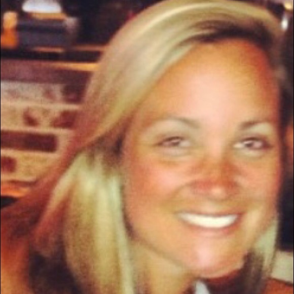 Meet your Posher, Alissa - Picture 1 of 1